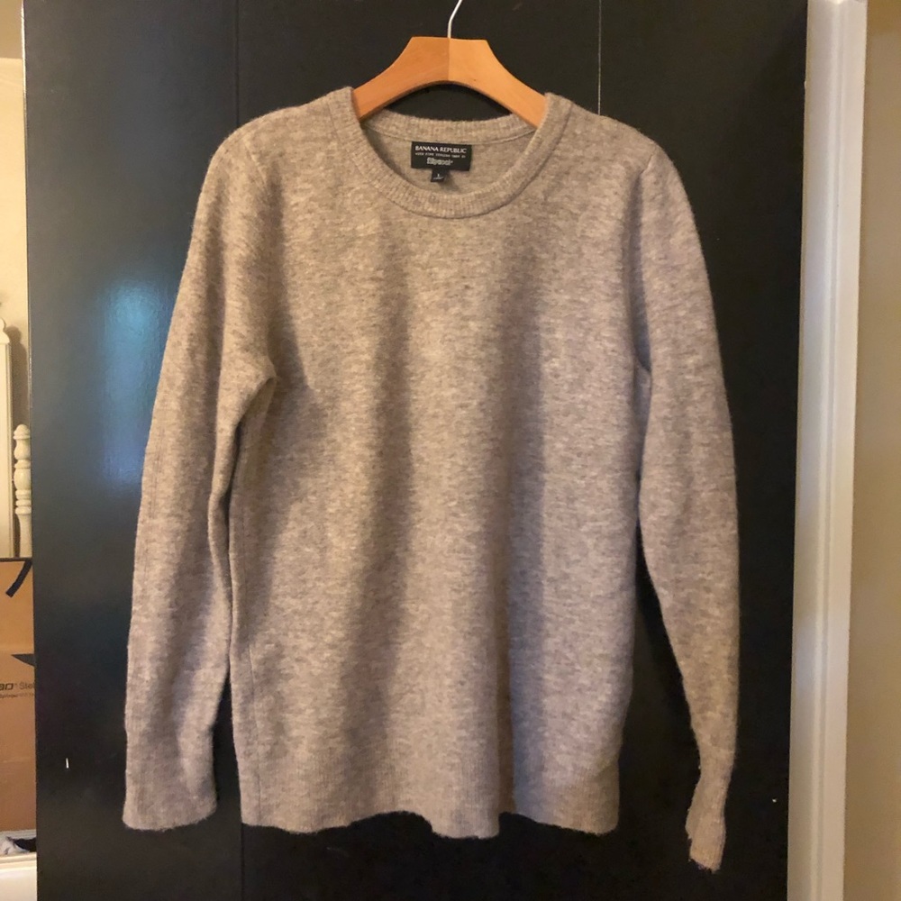 Banana Republic sweater